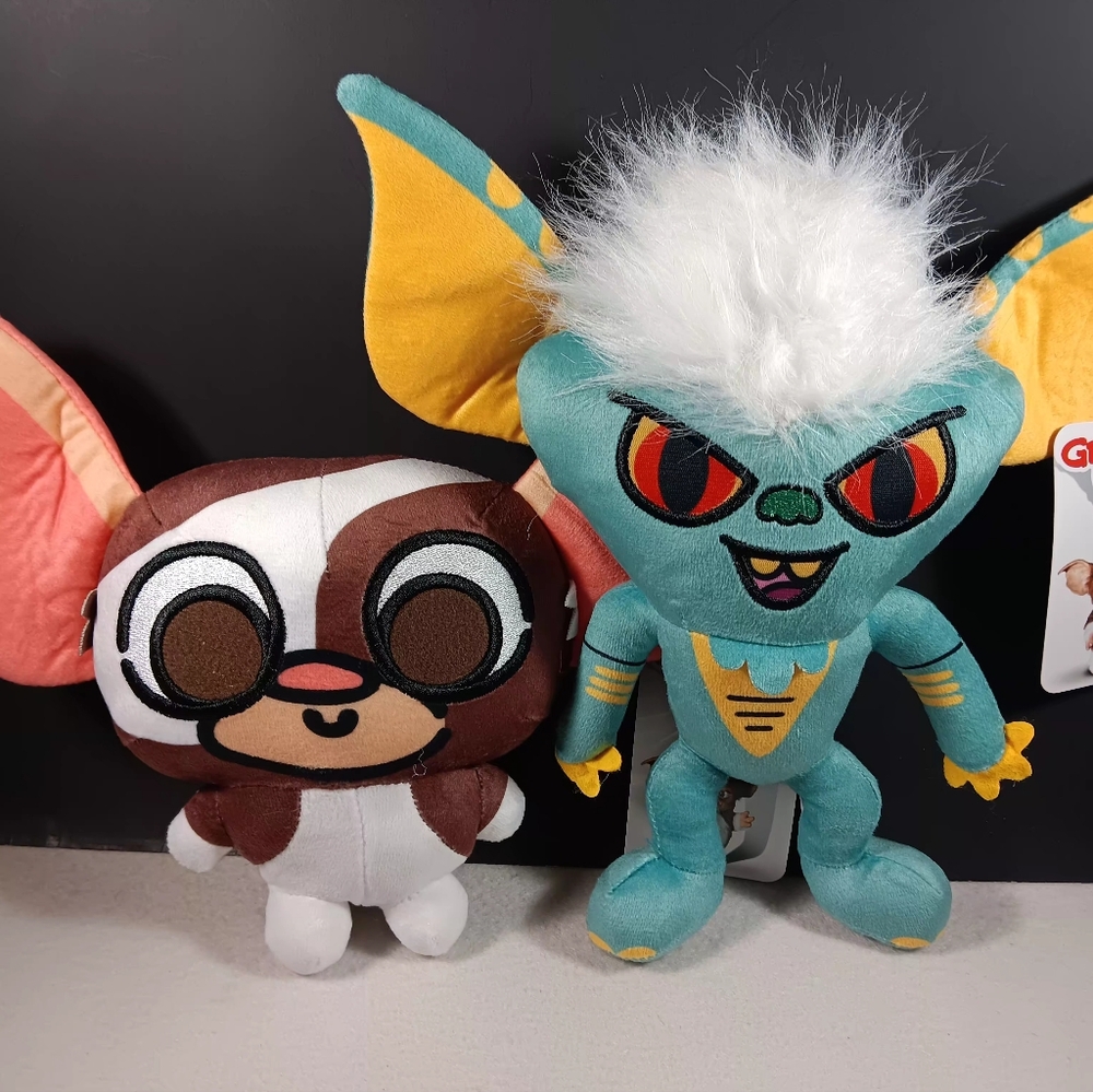 Warner Bros Gremlins 7” Set of 2 Stuffed Animal Gizmo & Stripe Plush Dolls New